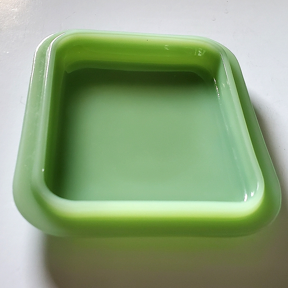 5 1/4" Philbe Jade Ite Refrigerator Jar & Lid by Anchor Hocking Jadeite #1 - Picture 6 of 16